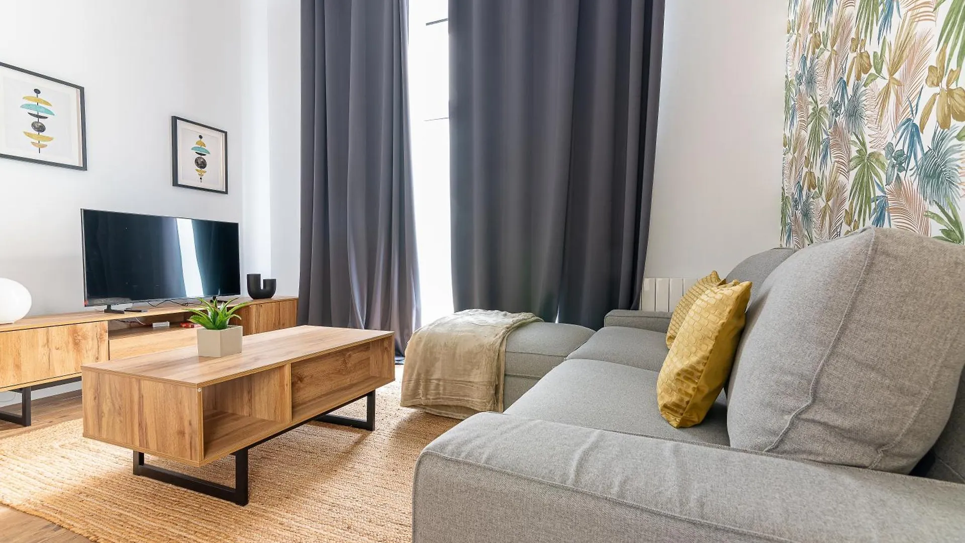 Bajo A Estrenar En El Centro De Santander Apartment